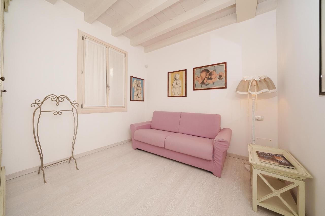 Gardagate - Residenza Caesar 'Benaco' Apartment Sirmione Bagian luar foto