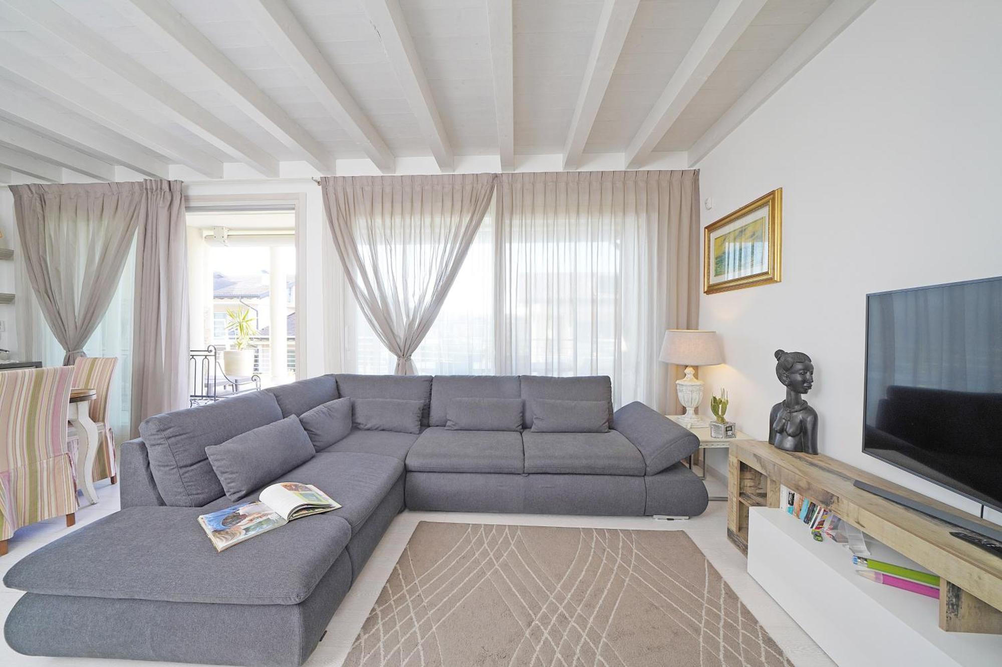 Gardagate - Residenza Caesar 'Benaco' Apartment Sirmione Bagian luar foto